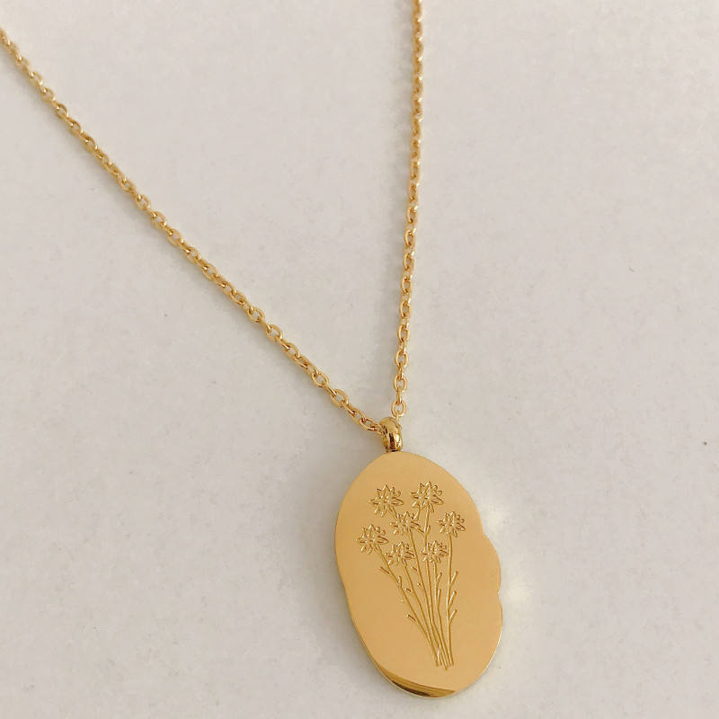 Collier pendentif fleur de naissance en or