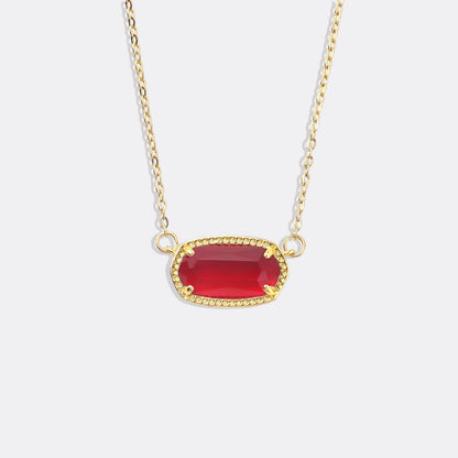 Collier avec pendentif ovale et pierre de naissance