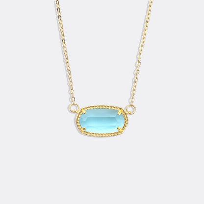 Collier avec pendentif ovale et pierre de naissance