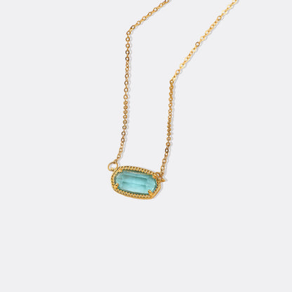 Collier avec pendentif ovale et pierre de naissance