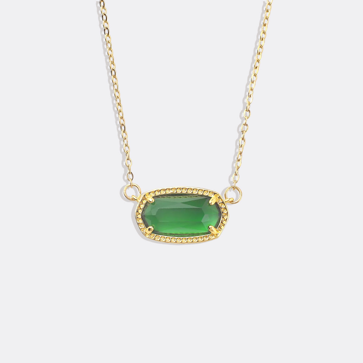 Collier avec pendentif ovale et pierre de naissance