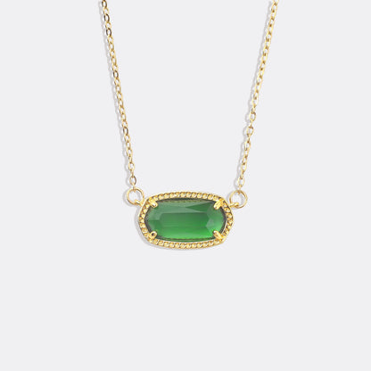 Collier avec pendentif ovale et pierre de naissance