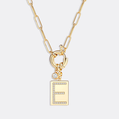 Collier pendentif initial pavé avec chaîne trombone