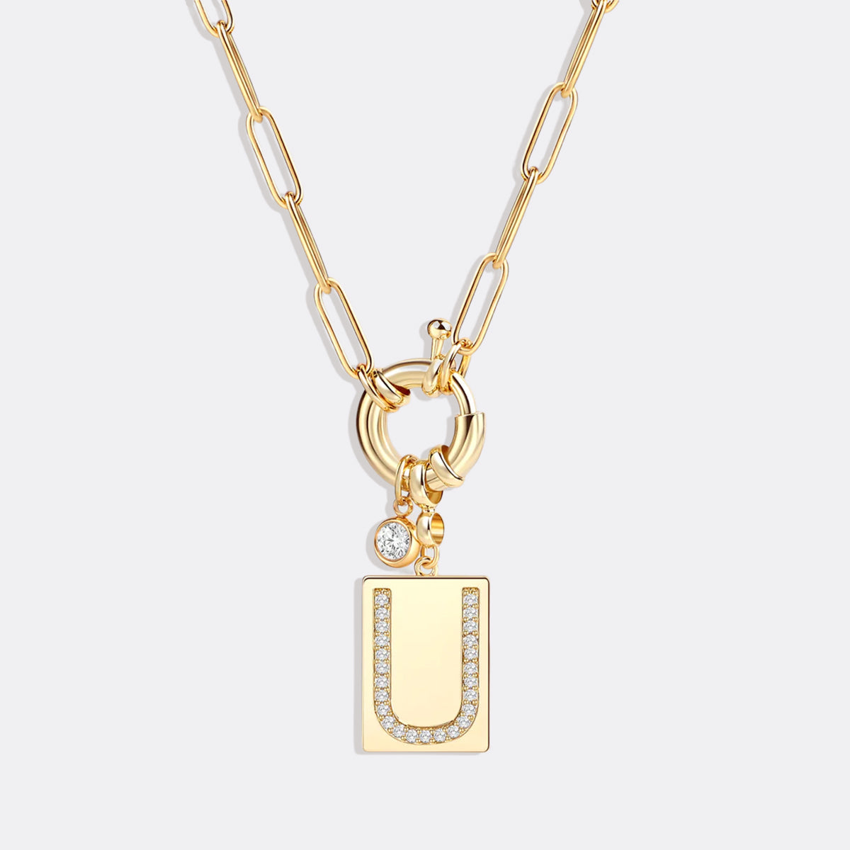 Collier pendentif initial pavé avec chaîne trombone