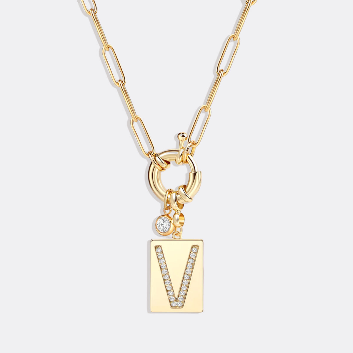 Collier pendentif initial pavé avec chaîne trombone