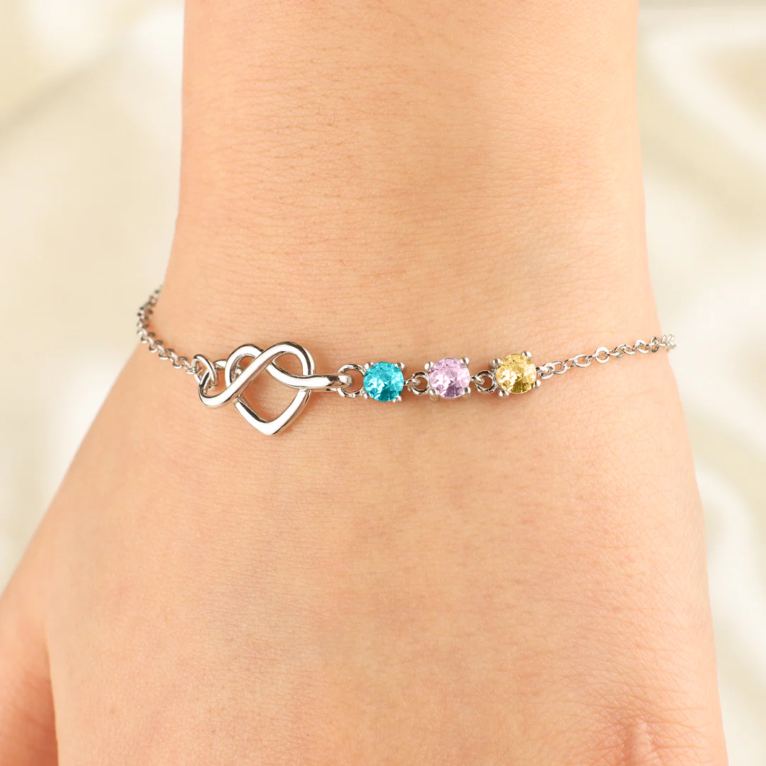 Bracelet nœud cœur avec pierres de naissance personnalisées