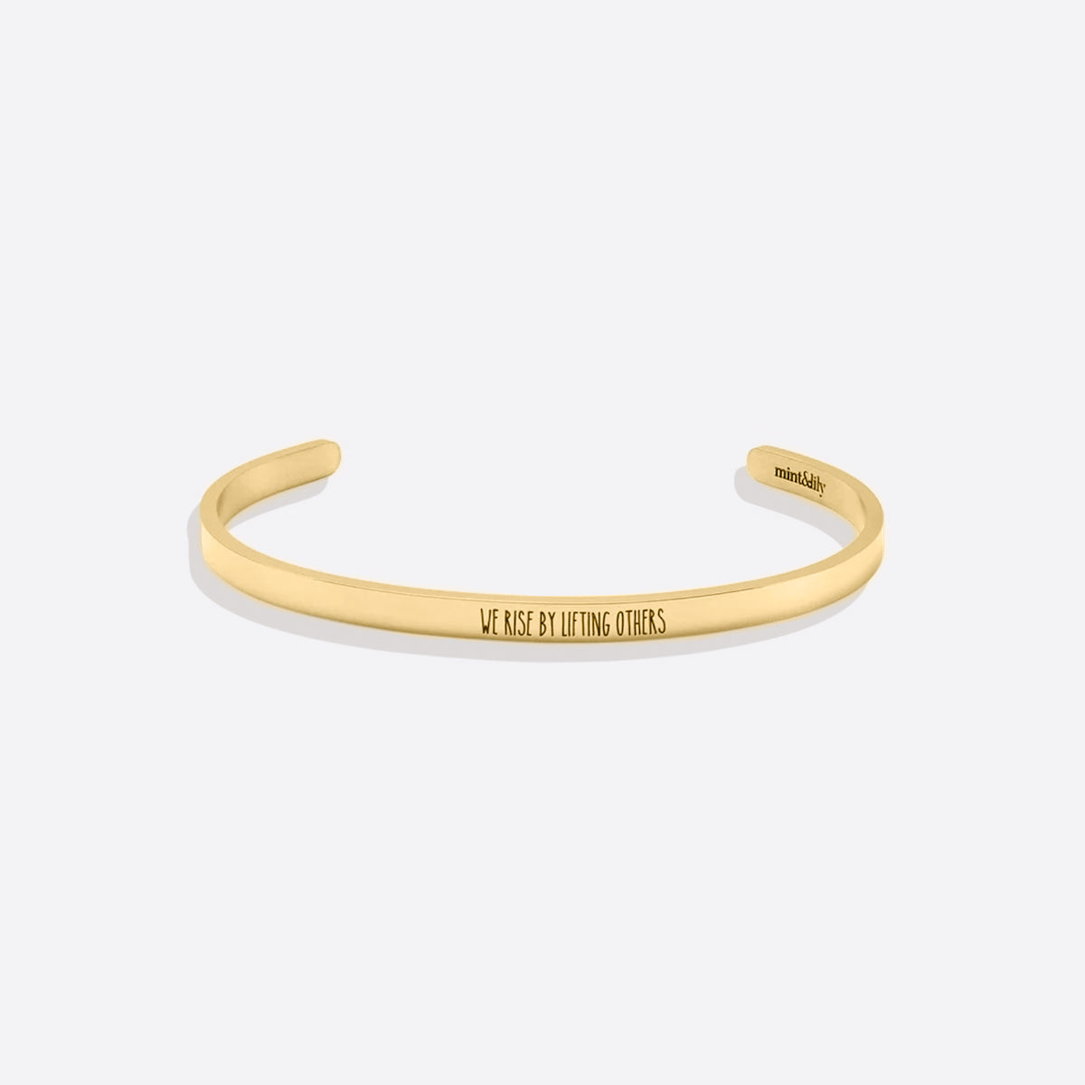 Bracelet manchette fin personnalisé