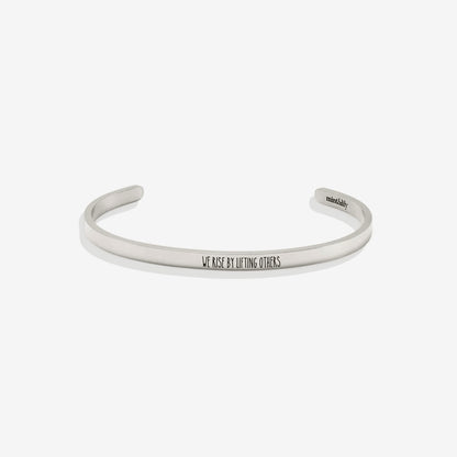 Bracelet manchette fin personnalisé