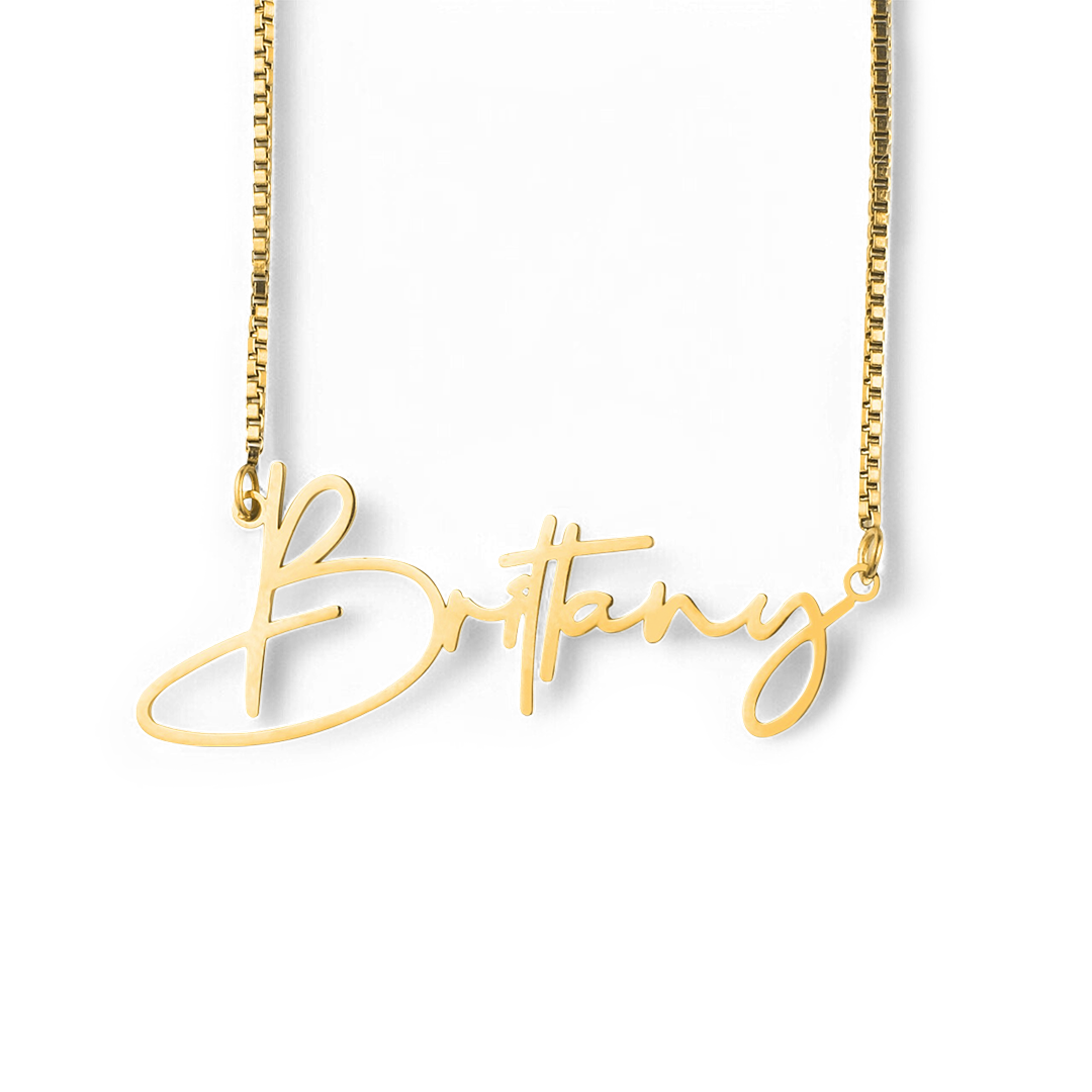 Collier avec nom moderne