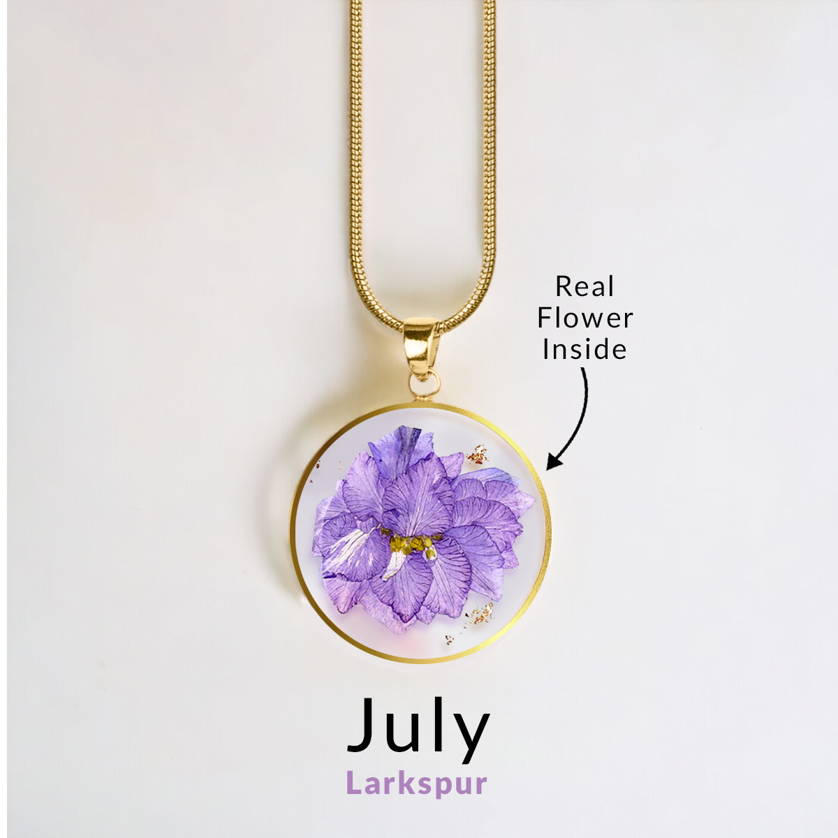 Collier de fleurs de naissance pressées