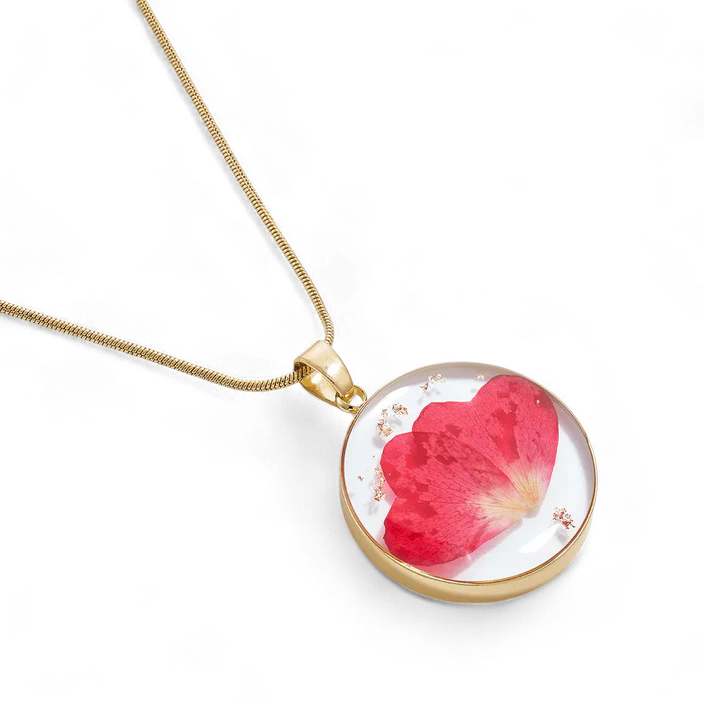 Collier de fleurs de naissance pressées