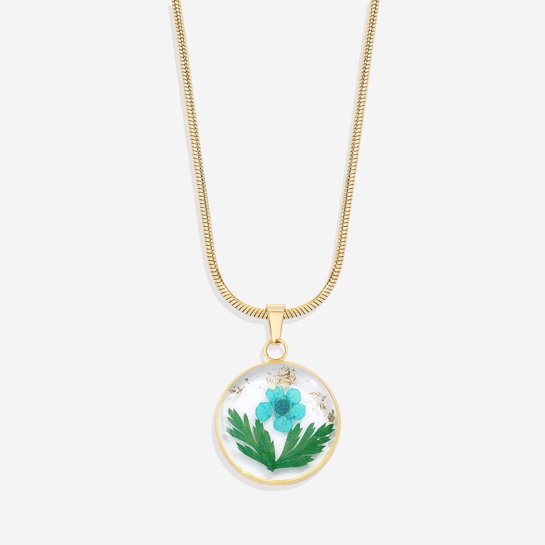 Collier de fleurs de naissance pressées