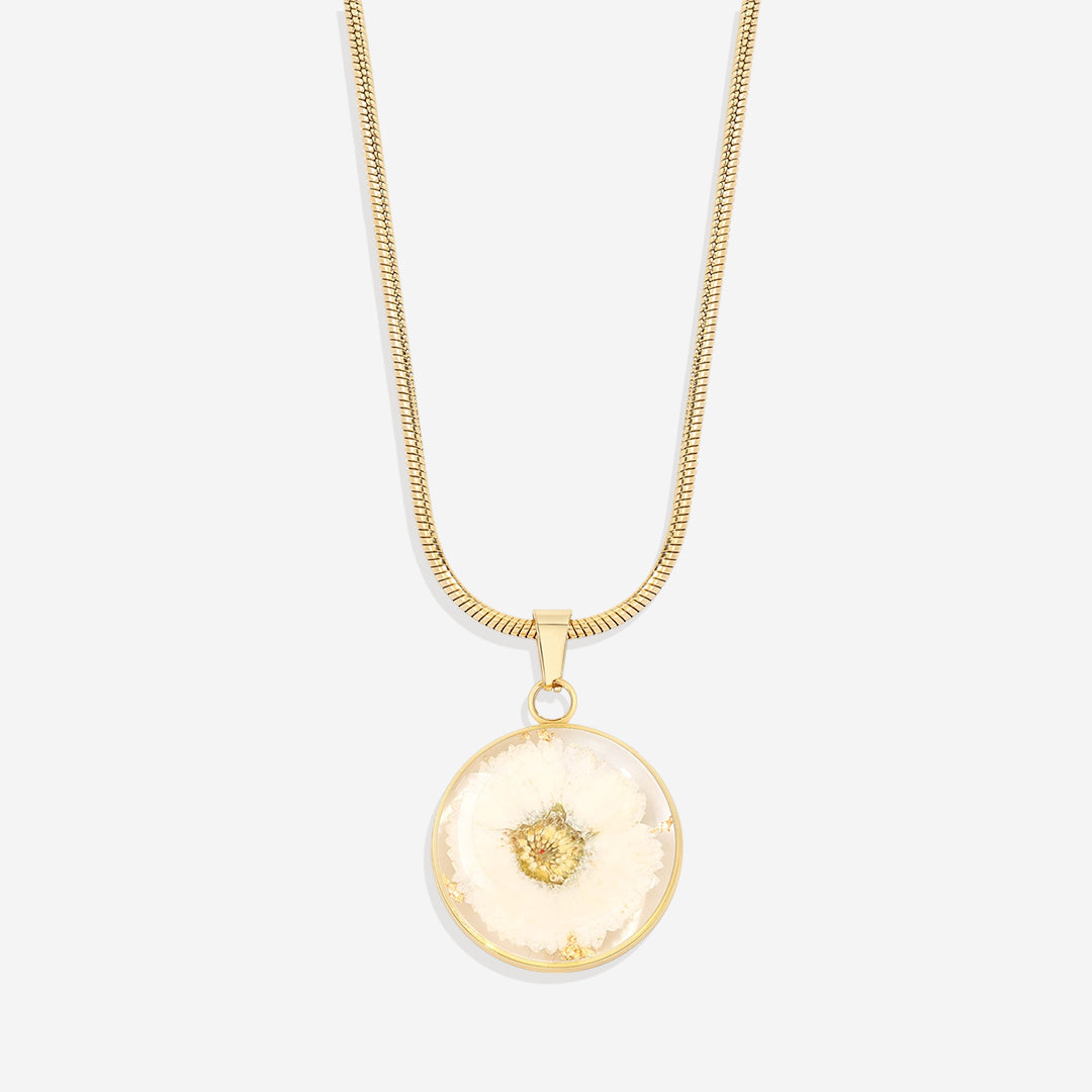 Collier de fleurs de naissance pressées