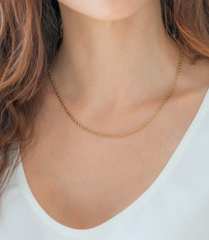 Collier chaîne en corde