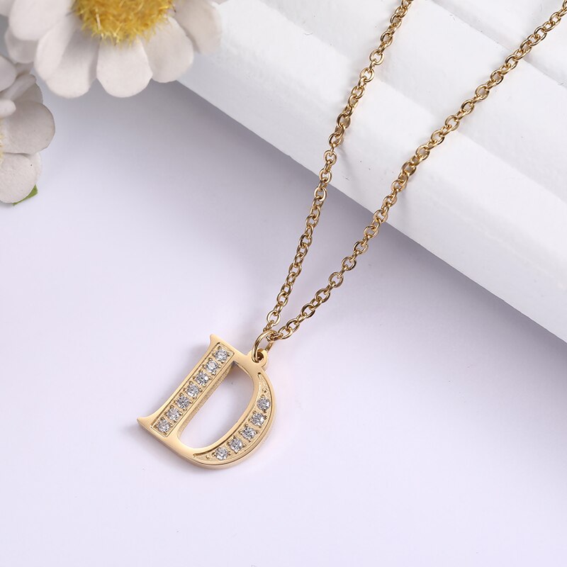 Collier satellite avec lettres en cristal