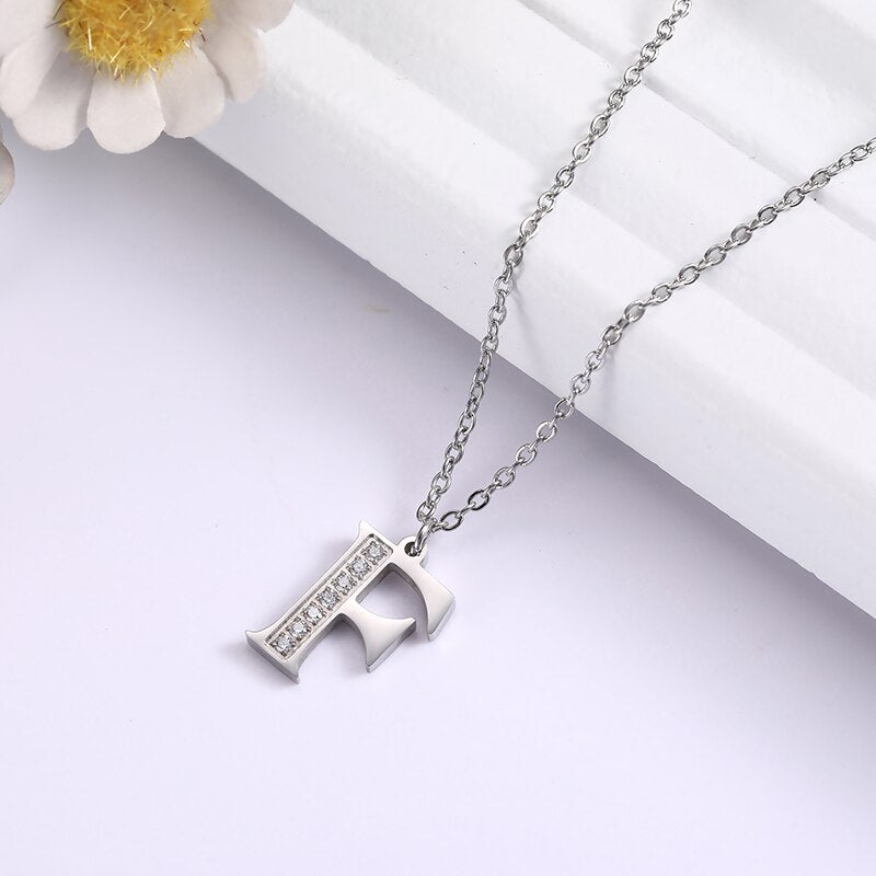Collier satellite avec lettres en cristal