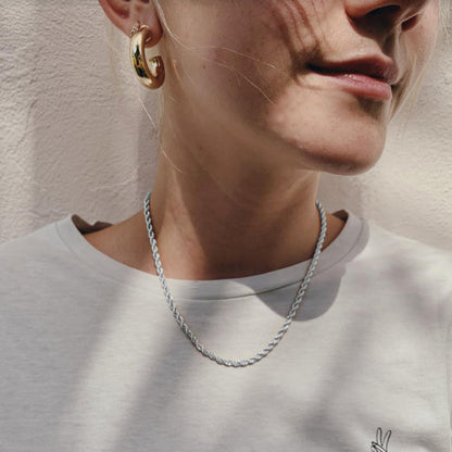 Collier chaîne en corde
