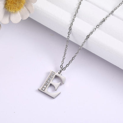 Collier satellite avec lettres en cristal