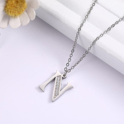 Collier satellite avec lettres en cristal