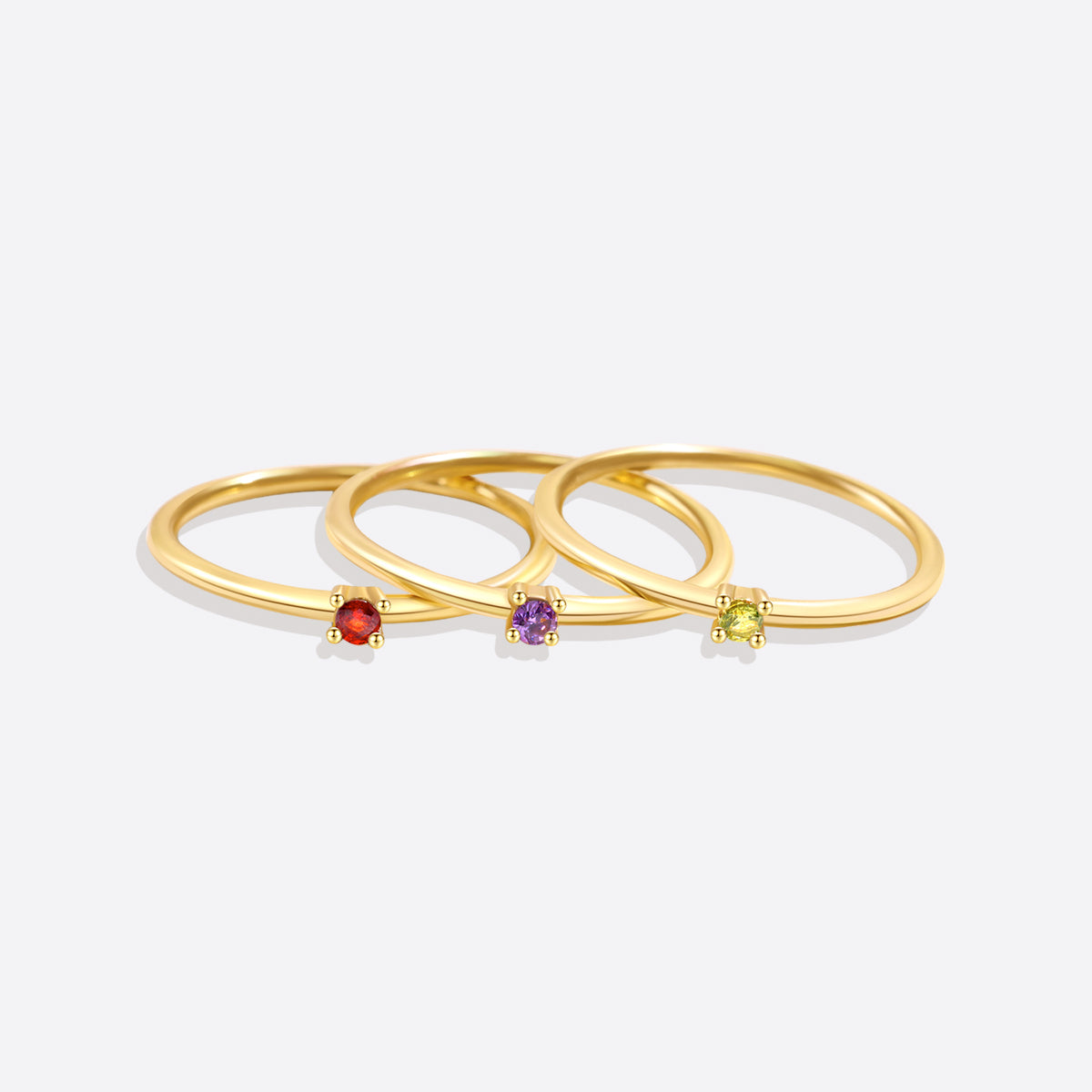 Bague empilable avec pierre de naissance super délicate