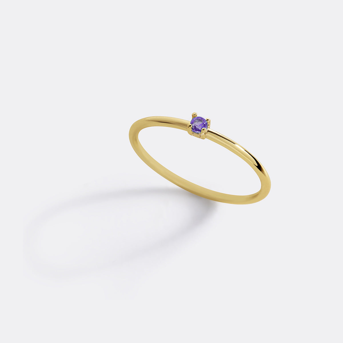 Bague empilable avec pierre de naissance super délicate