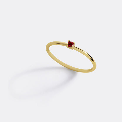 Bague empilable avec pierre de naissance super délicate