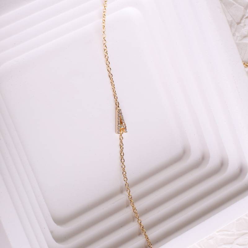 Le bracelet initial Skinny Diamond