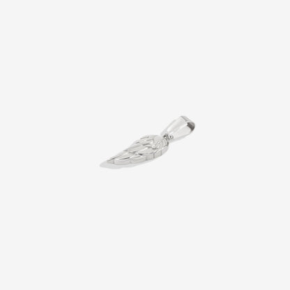 Le collier pendentif aile