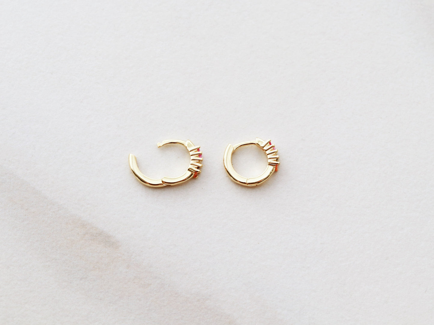 Regenbogen Huggies | 12mm