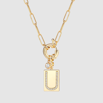 Collier pendentif initial pavé avec chaîne trombone
