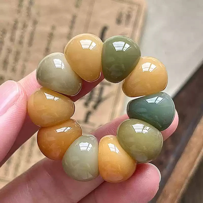 Adorable Mini Garlic Clove and Mangosteen Handheld Charms，Multiple Colors Available