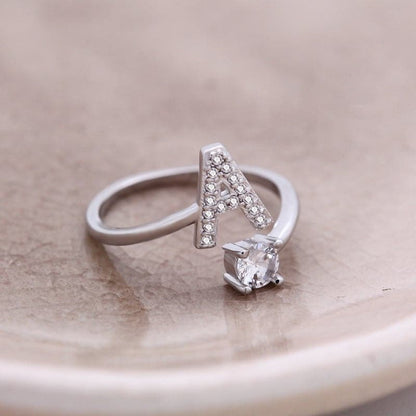 Verstellbarer Pavé-Ring mit Initialen