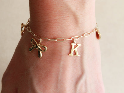 Traditionelles Bettelarmband