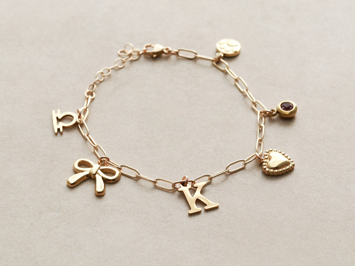 Traditionelles Bettelarmband