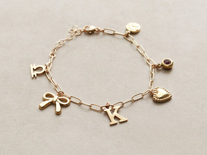 Traditionelles Bettelarmband