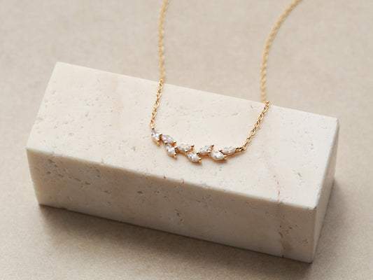 Collier de vigne en cristal