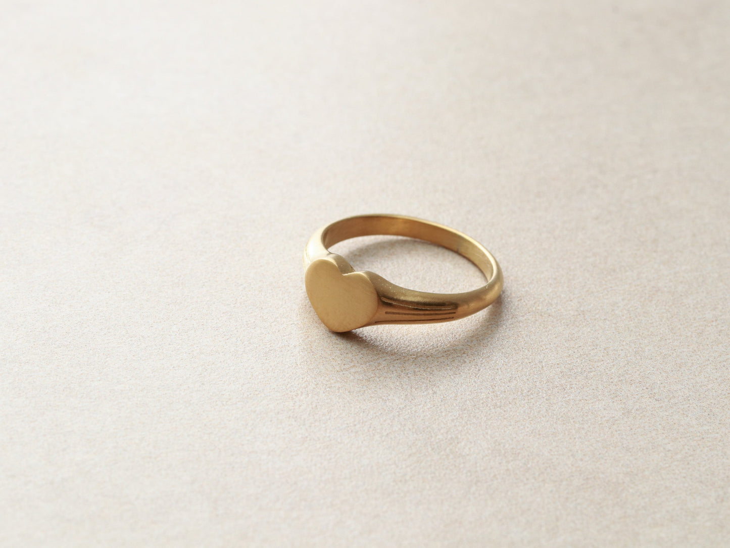 Solid Signet Heart Ring