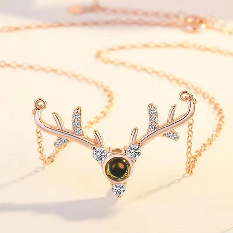 Collier personnalisé avec projection photo cachée en bois de cerf