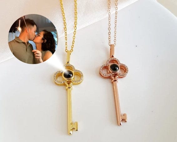 Collier photo caché en zircon avec clé personnalisée 