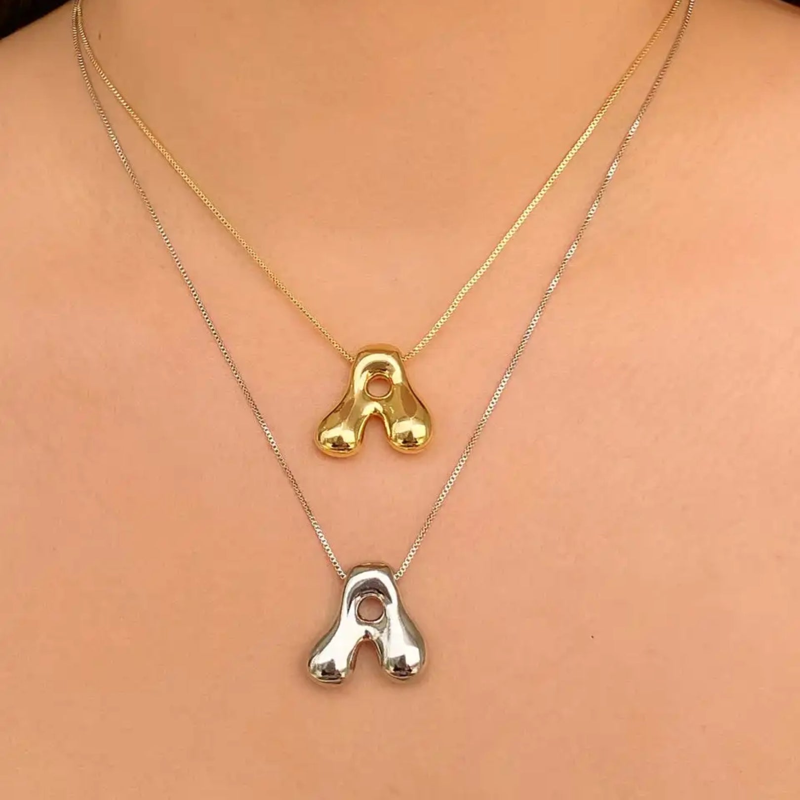 Collier à bulles avec initiales personnalisées et lettres à bulles 