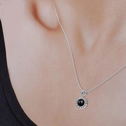 Collier pendentif élégant avec projection photo personnalisée 