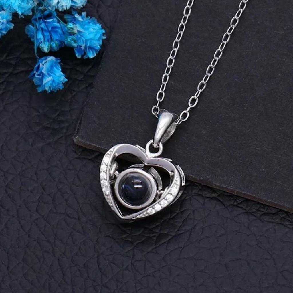 Collier | Bracelet | Porte-clés avec projection photo personnalisée 