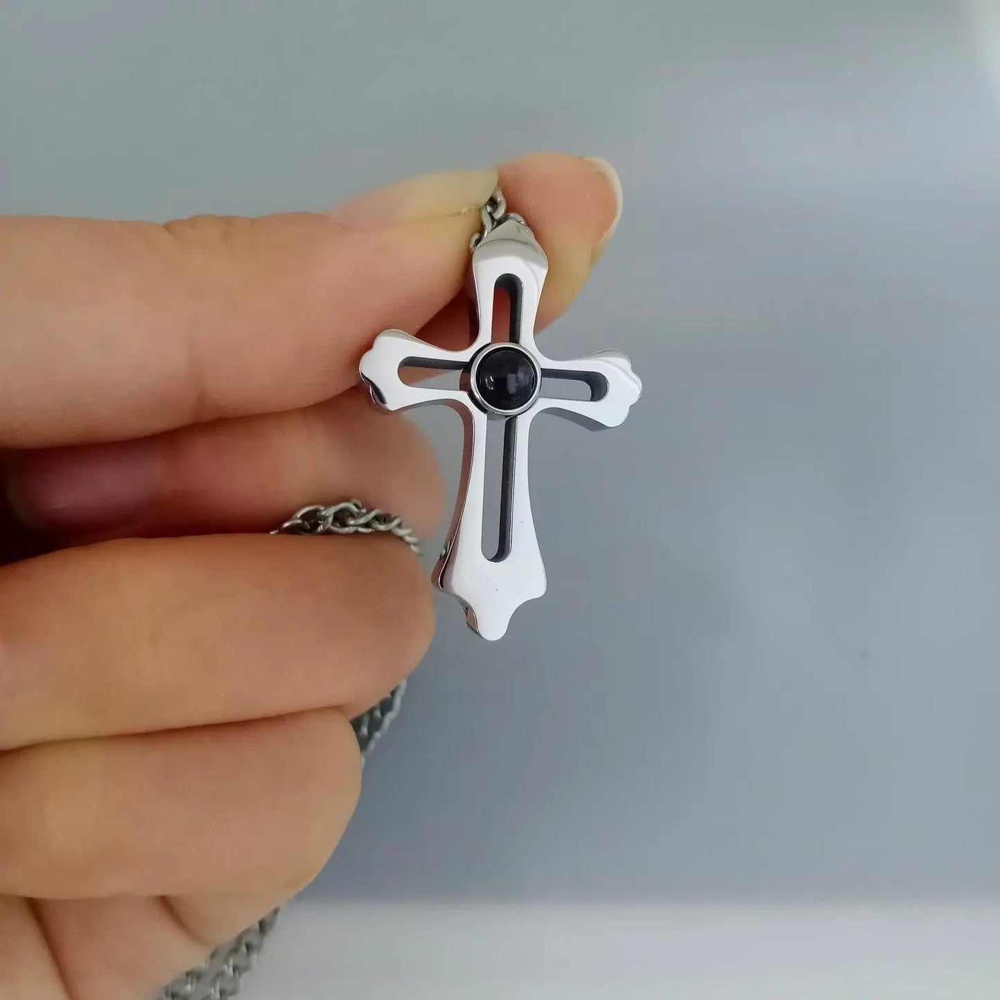 Collier photo personnalisé pour homme | Croix avec projection photo 