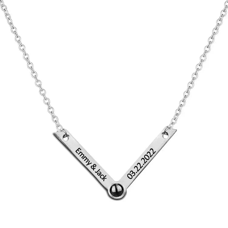 Collier pendentif en forme de V avec projection photo personnalisée 