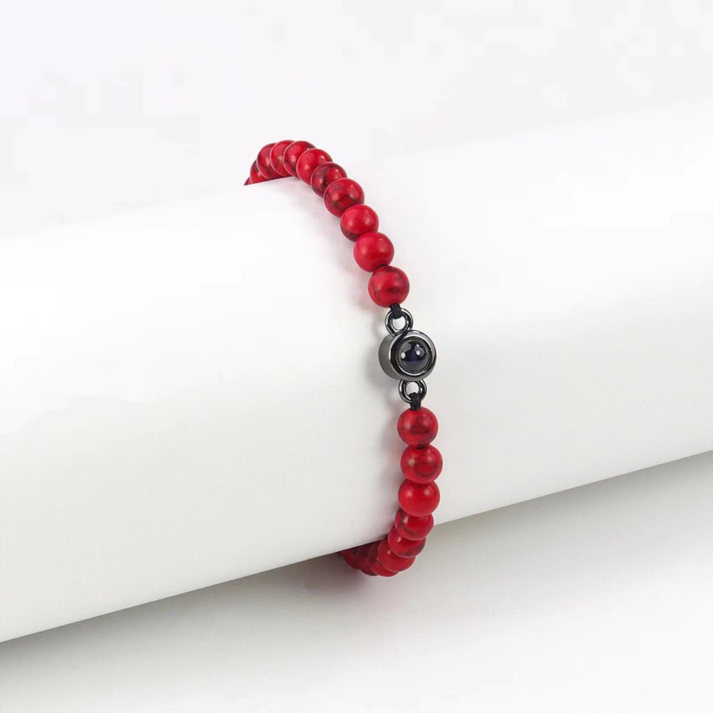 Personalisiertes Armband mit mattiertem Steinprojektion