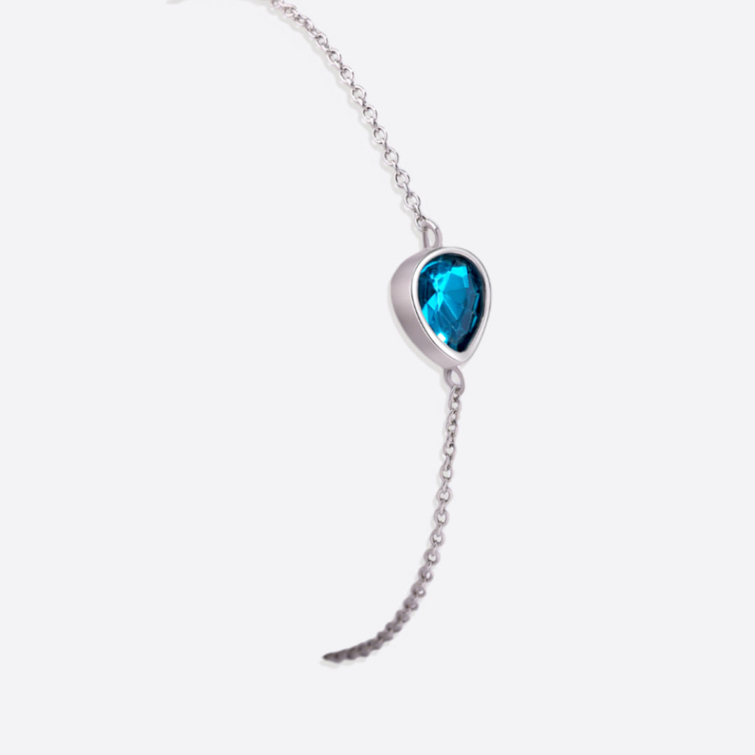 Bracelet en forme de larme avec pierre de naissance