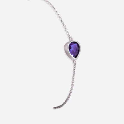 Bracelet en forme de larme avec pierre de naissance