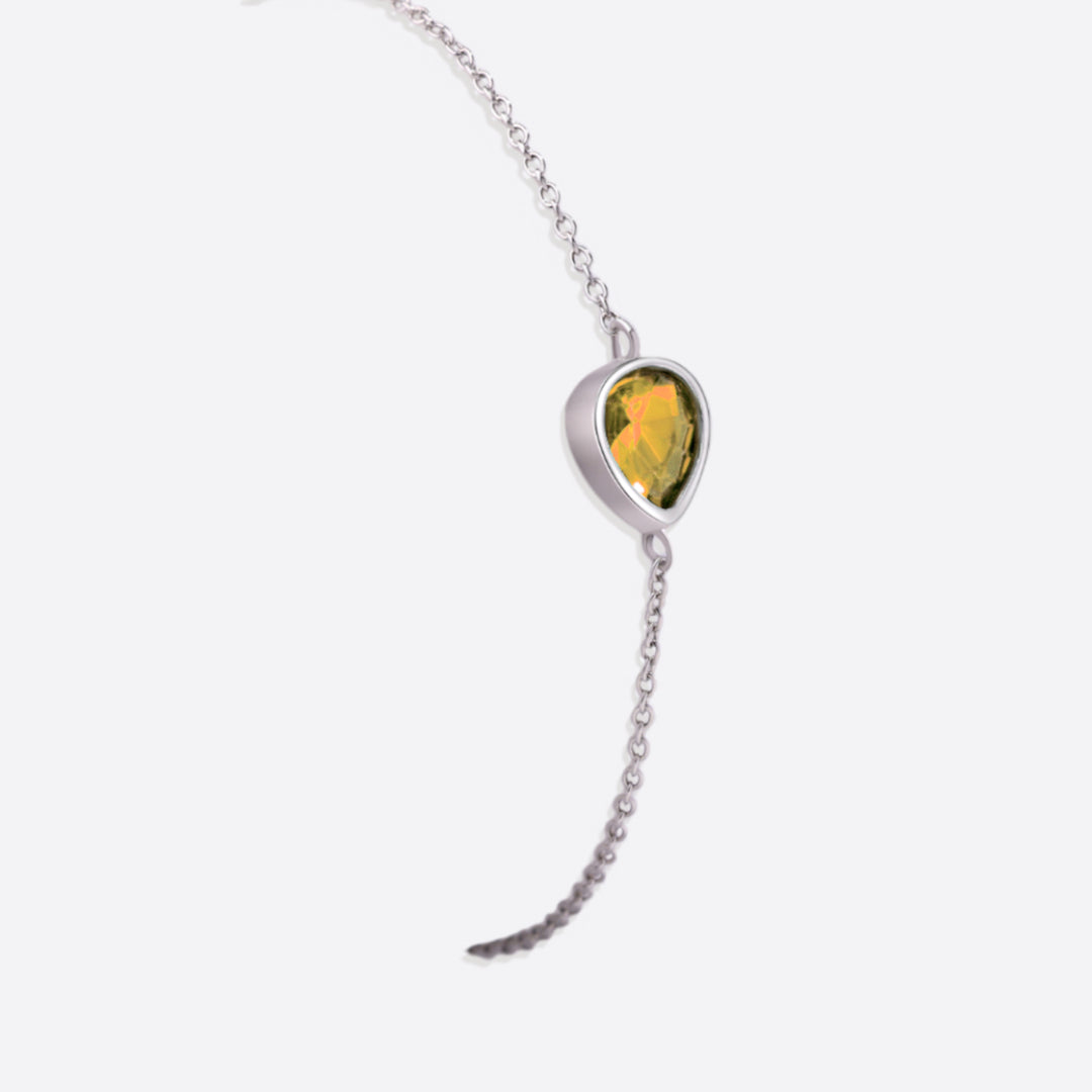 Bracelet en forme de larme avec pierre de naissance