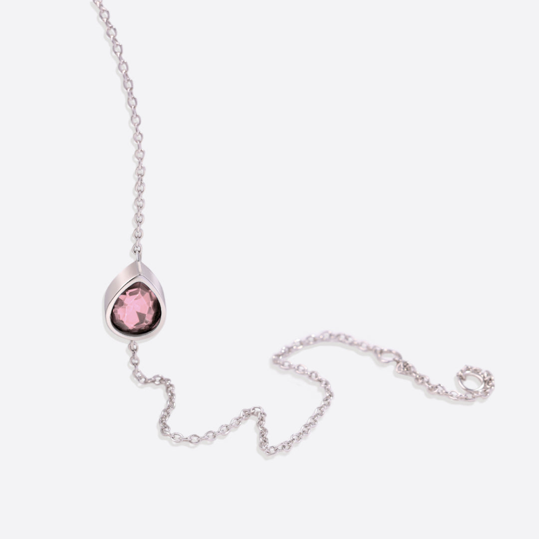Bracelet en forme de larme avec pierre de naissance