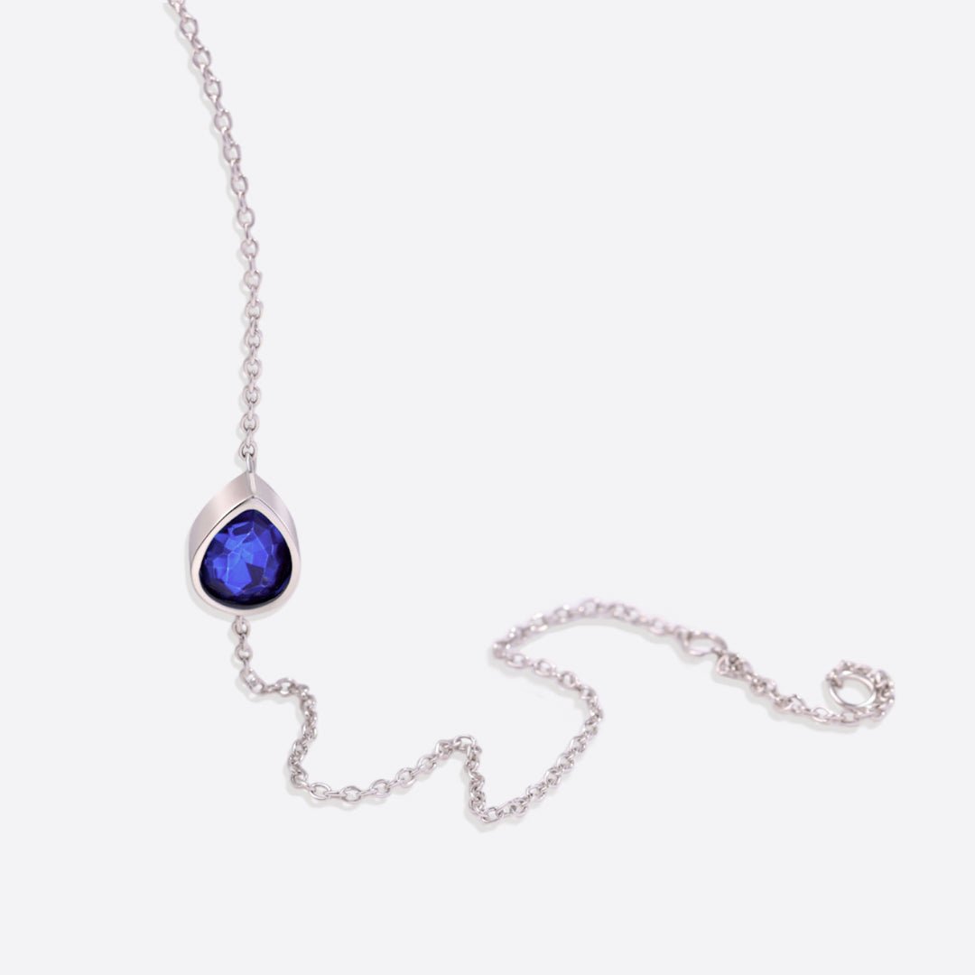 Bracelet en forme de larme avec pierre de naissance